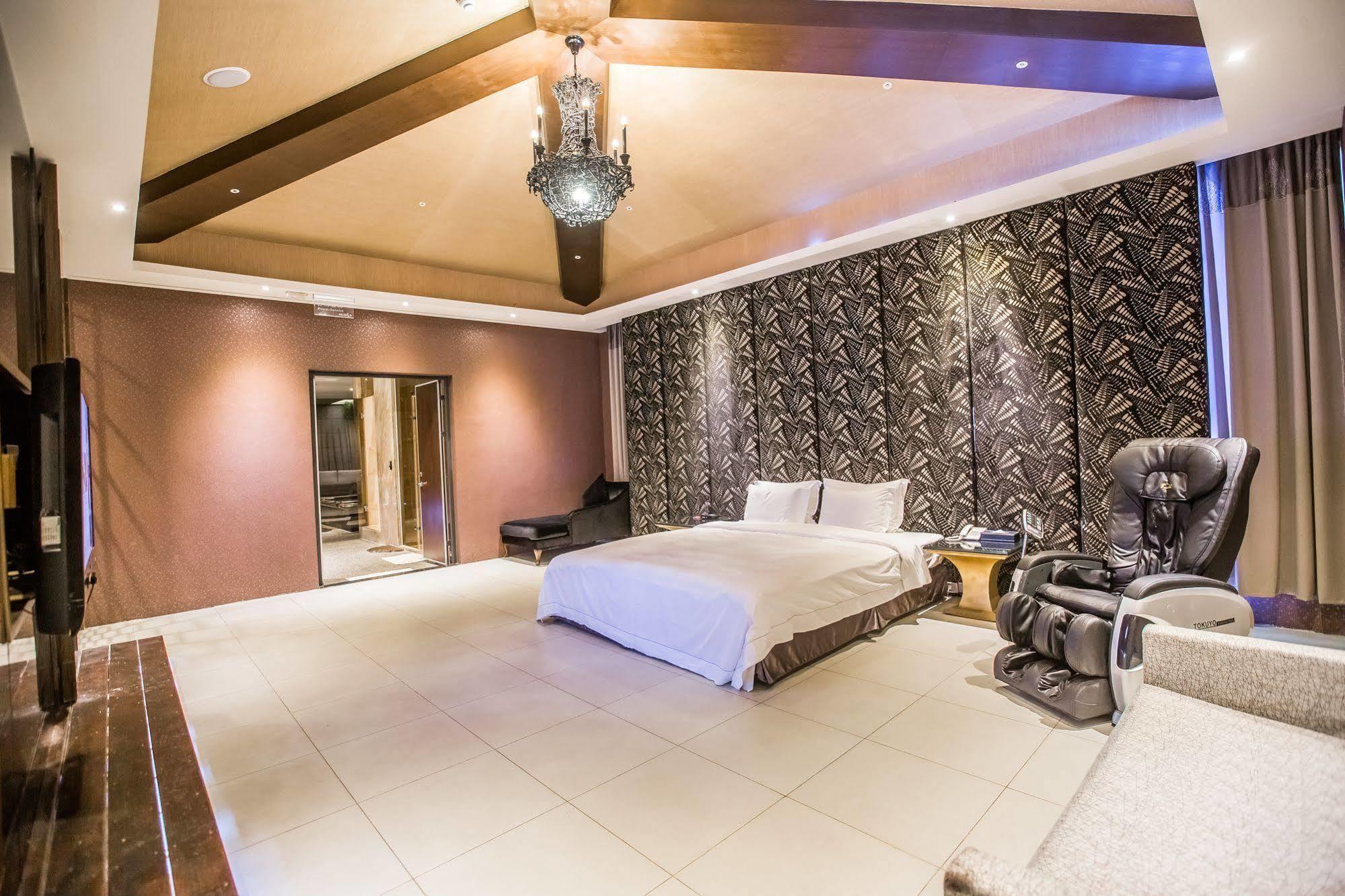 Ohya Chain Boutique Motel טאויואן מראה חיצוני תמונה